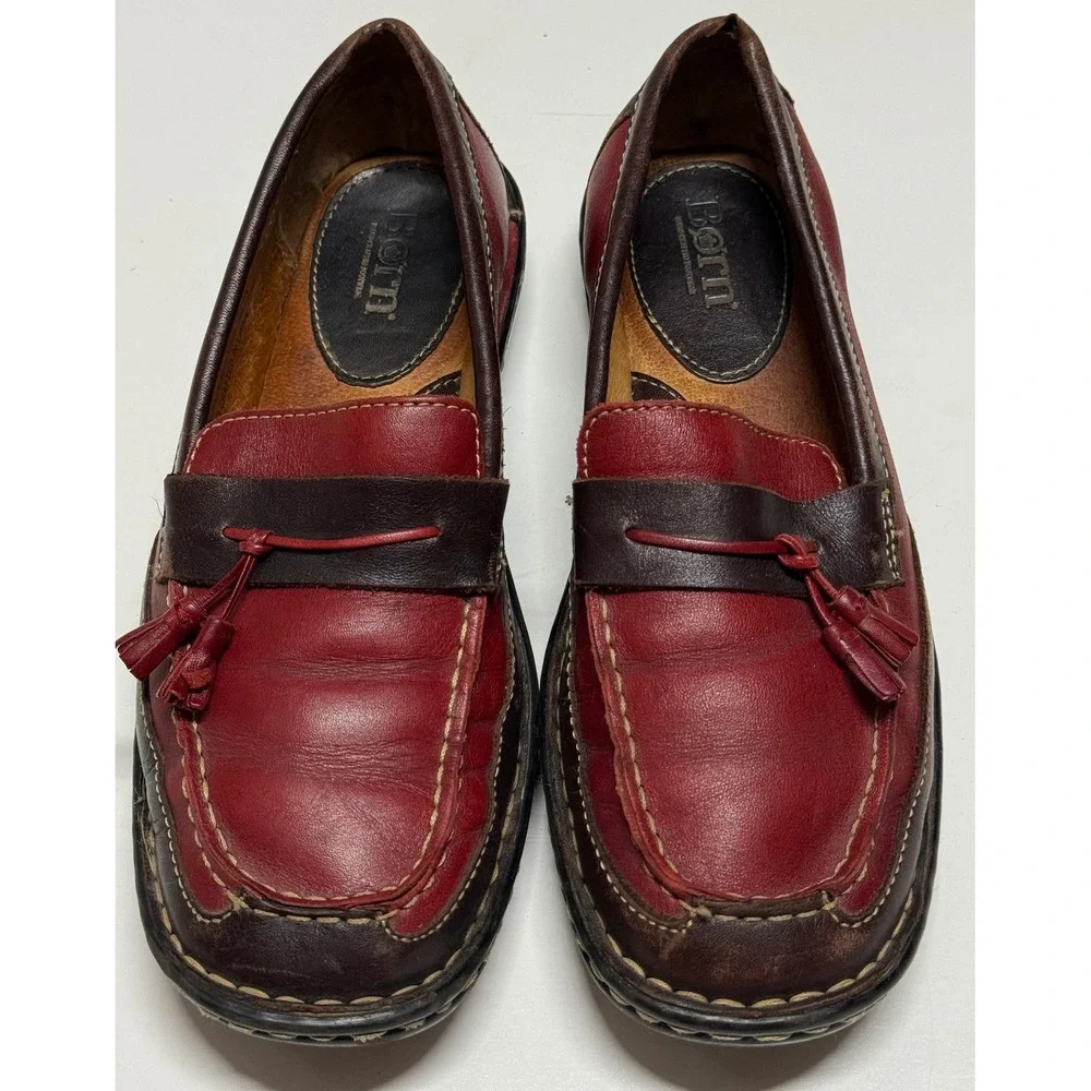 Born Handcrafted Red Brown Leather Tassel Loafers Moc Toe M W0574 F5 Womens 8/39